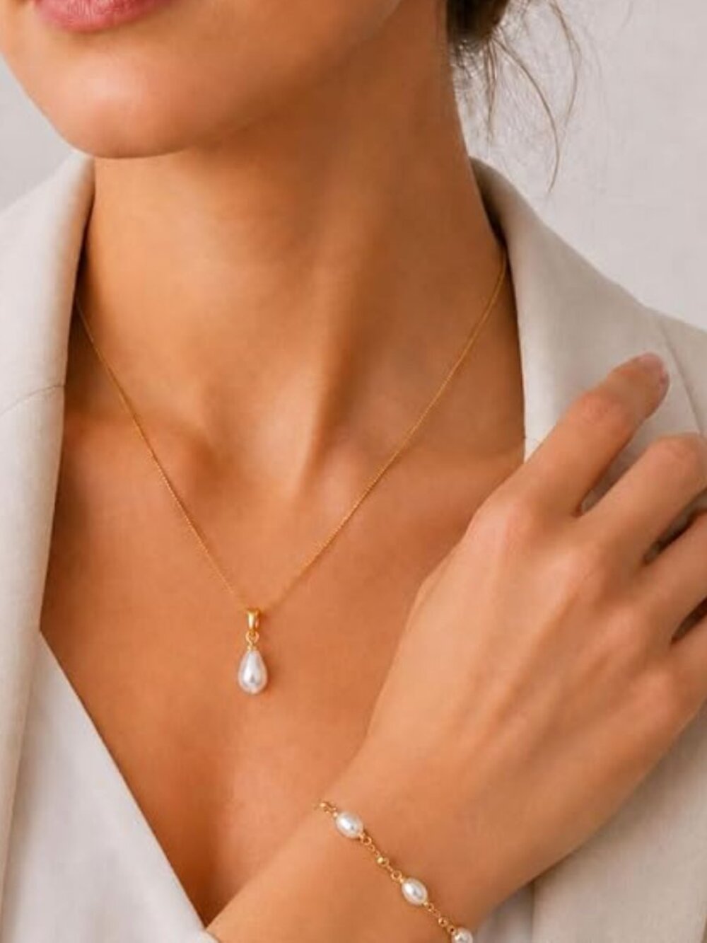 3Pcs Pearl Jewelry Set for Women,14K Gold/Silver-Plated Necklace, Earrings